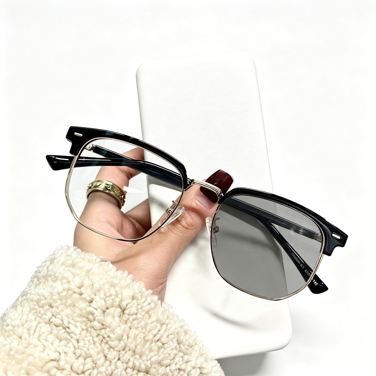Universal Photochromic Prescription Glasses - Blue Light Protection