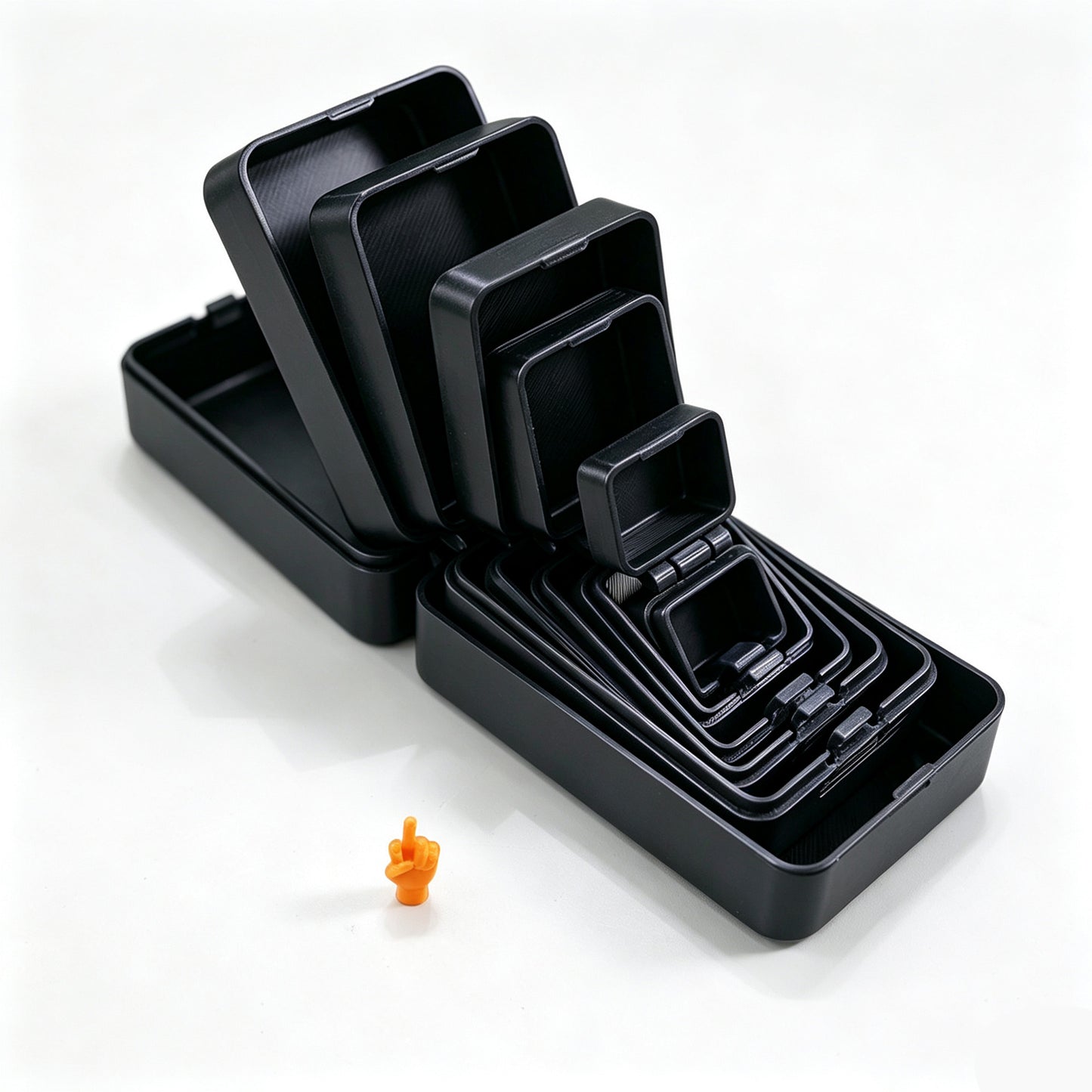 3D-Printed Multicolor Nesting Box – Includes Miniature Figurines Inside