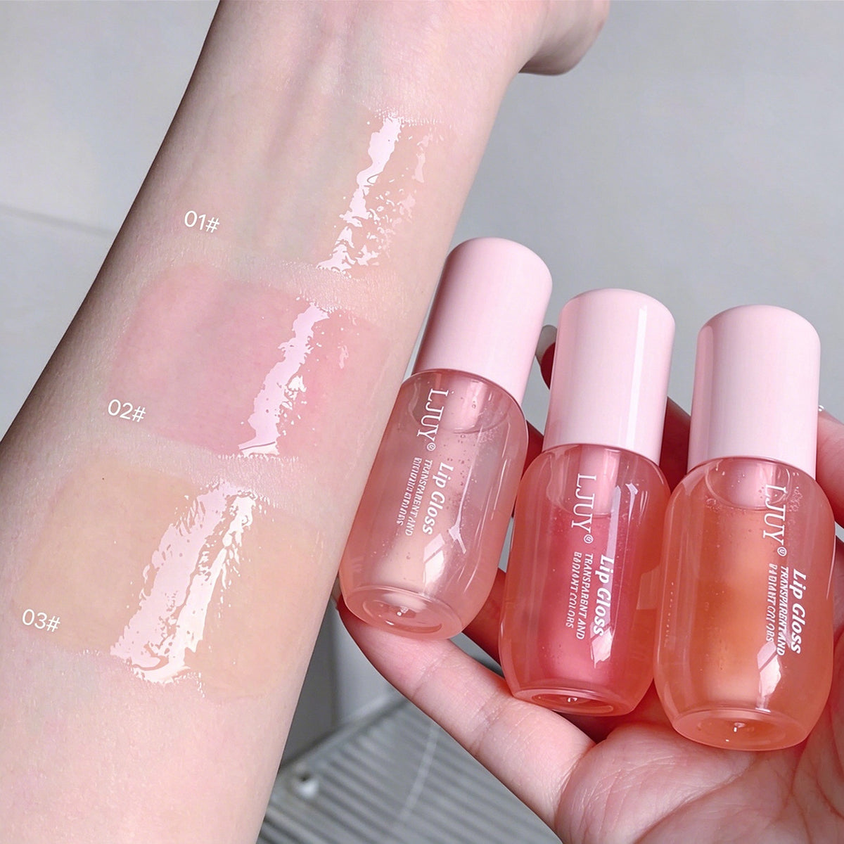 Fruity Flavor Moisturizing Lip Balm