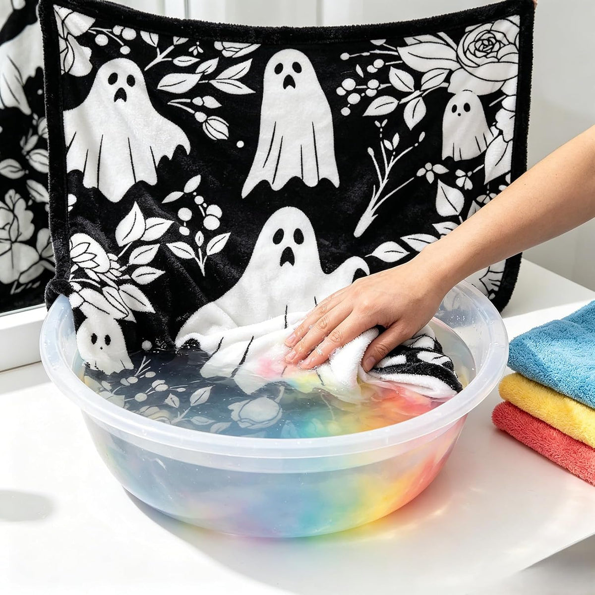 Halloween DIY Coloring Mat 70x100 - Includes 24 Washable Markers