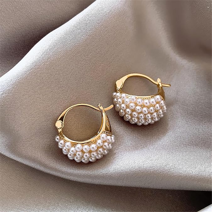 Sweet Cluster Imitation Pearl Hoop Earrings Fashion Jewelry for Women