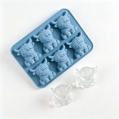 3D Cute Cattle Silicone Ice Cube Mold for Whiskey Cocktails Beer Coffee and Drinks Party