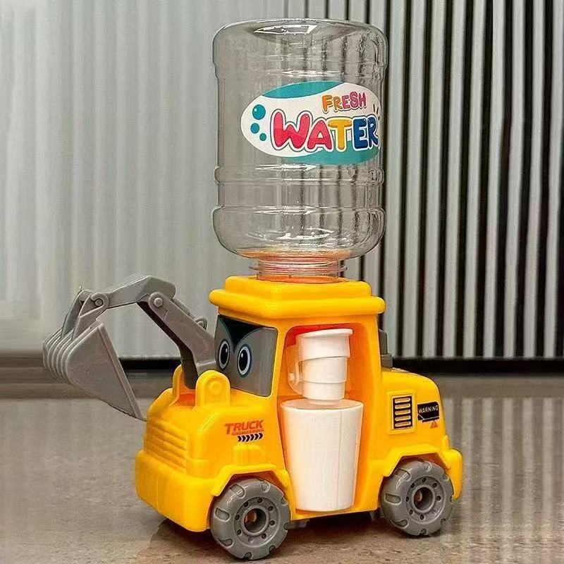 Mini water dispenser toy