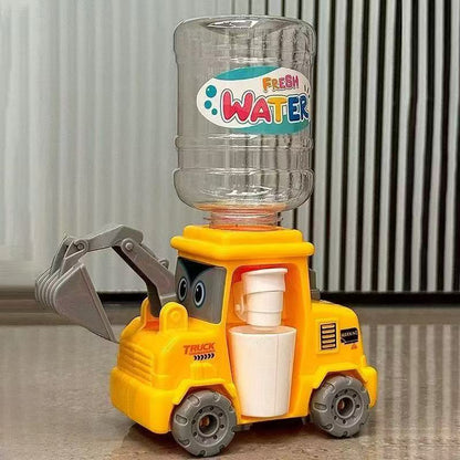 Mini water dispenser toy